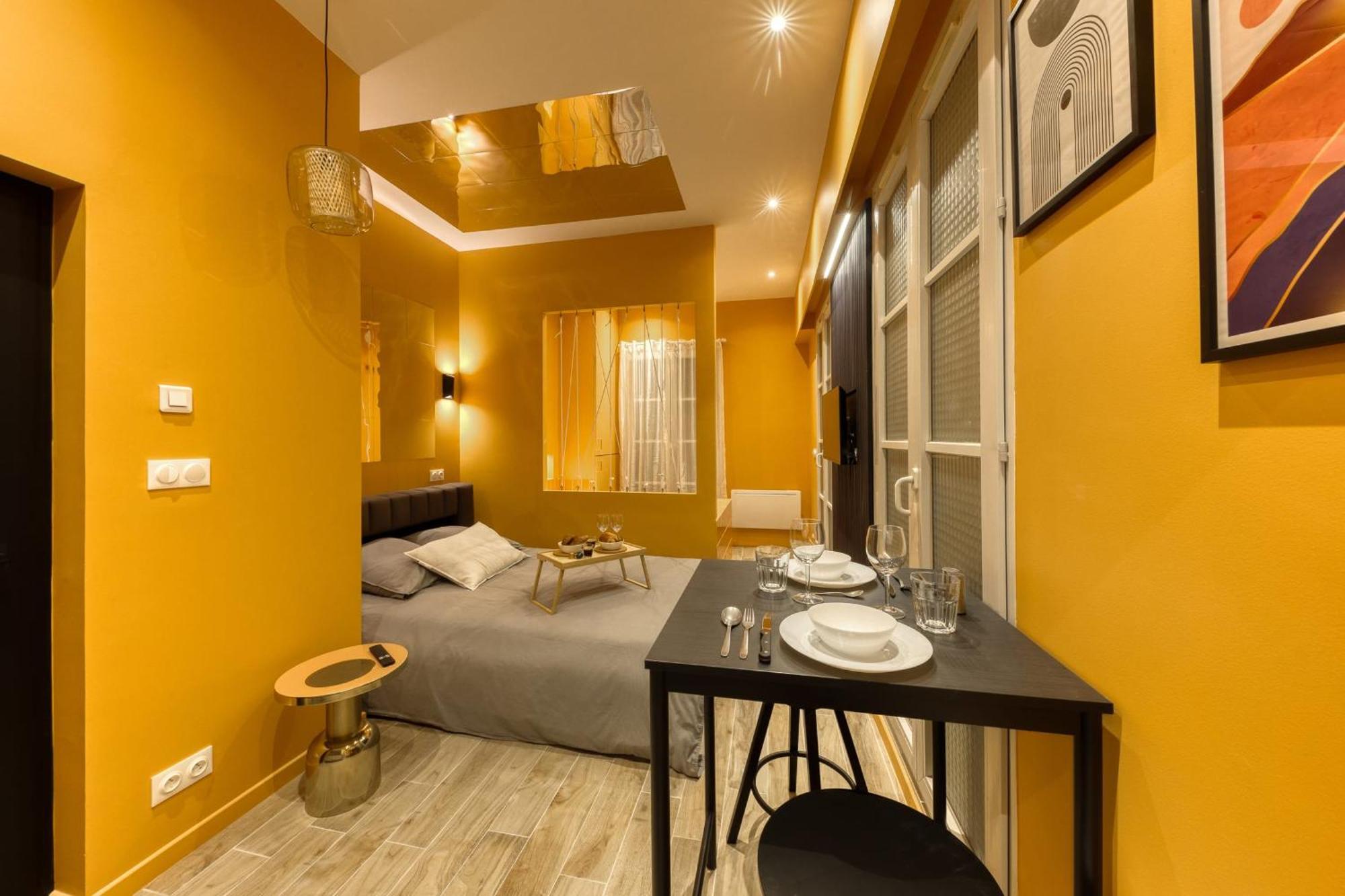 Apartment Deluxe Caramel Sweetness *